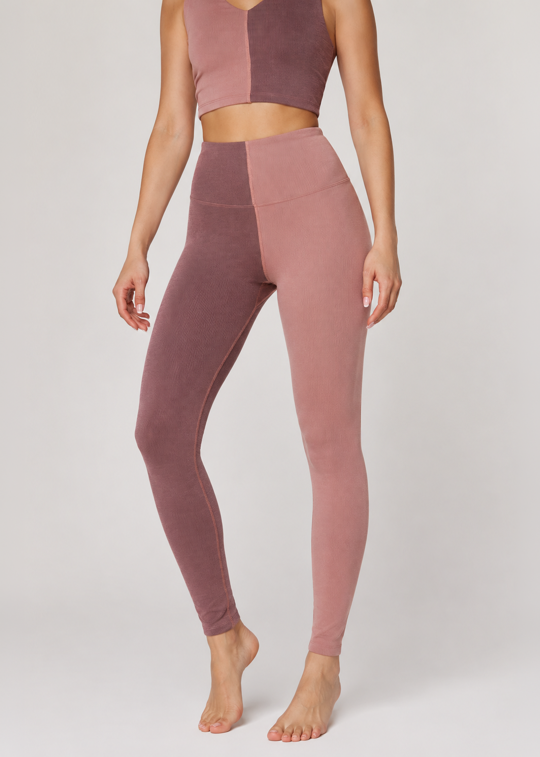 Women's Two Tone Leggings detail view 3